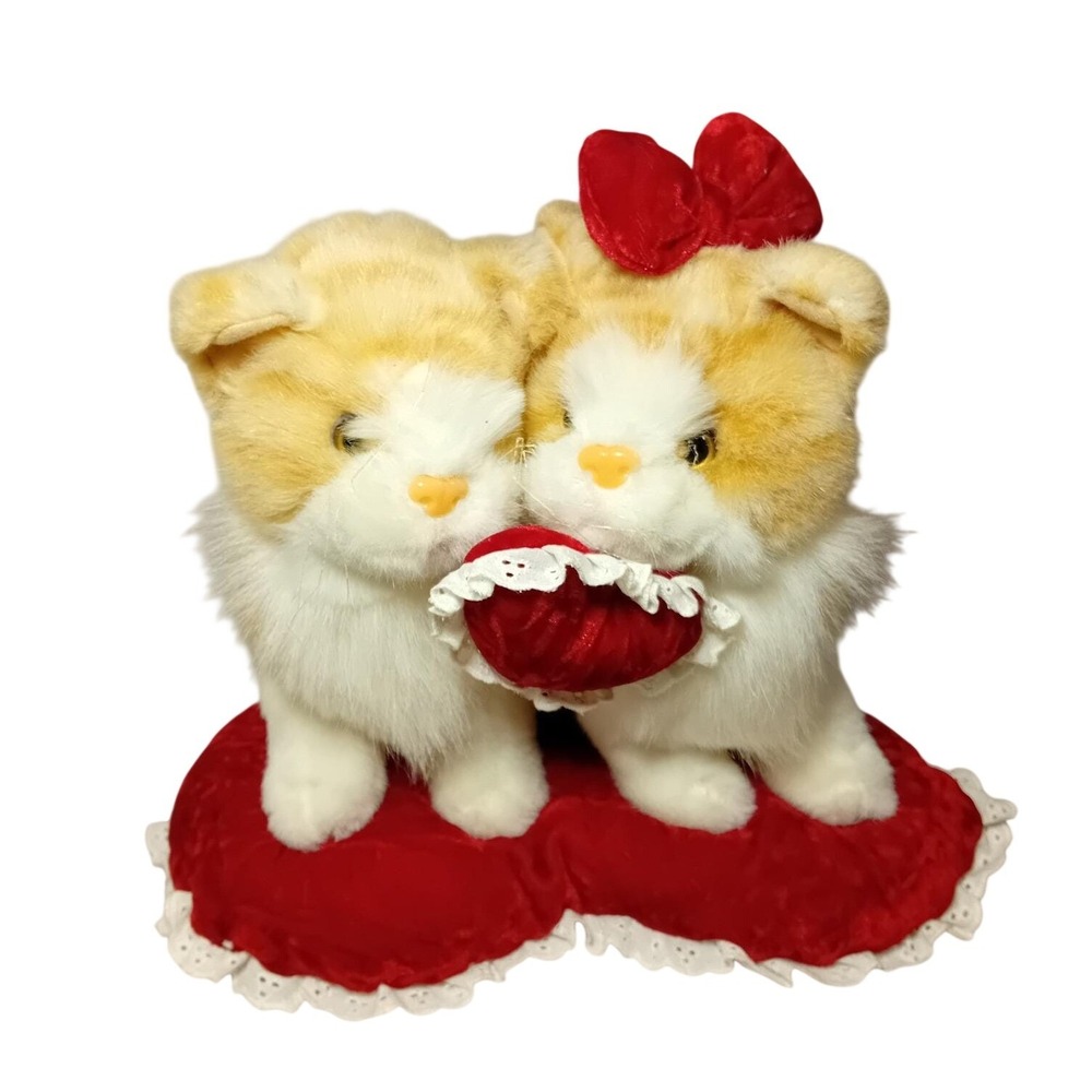 Vintage 90s Y2K Plushie Kittens Red Heart Pillow Valentine's Day Stuffed Animal